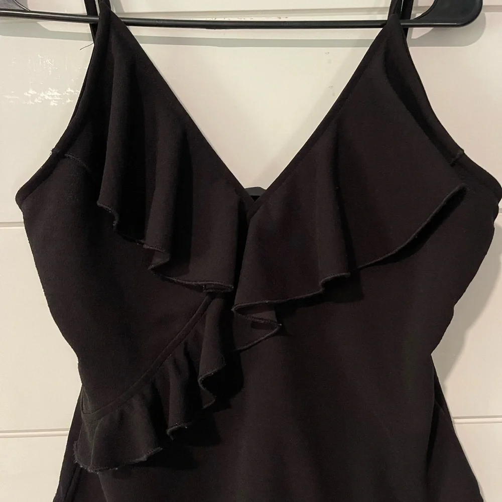 Super cute black bodysuit size Large - Picture 8 of 9